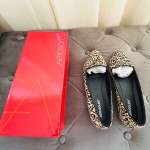 Real fur Aerosoles flats Brand New